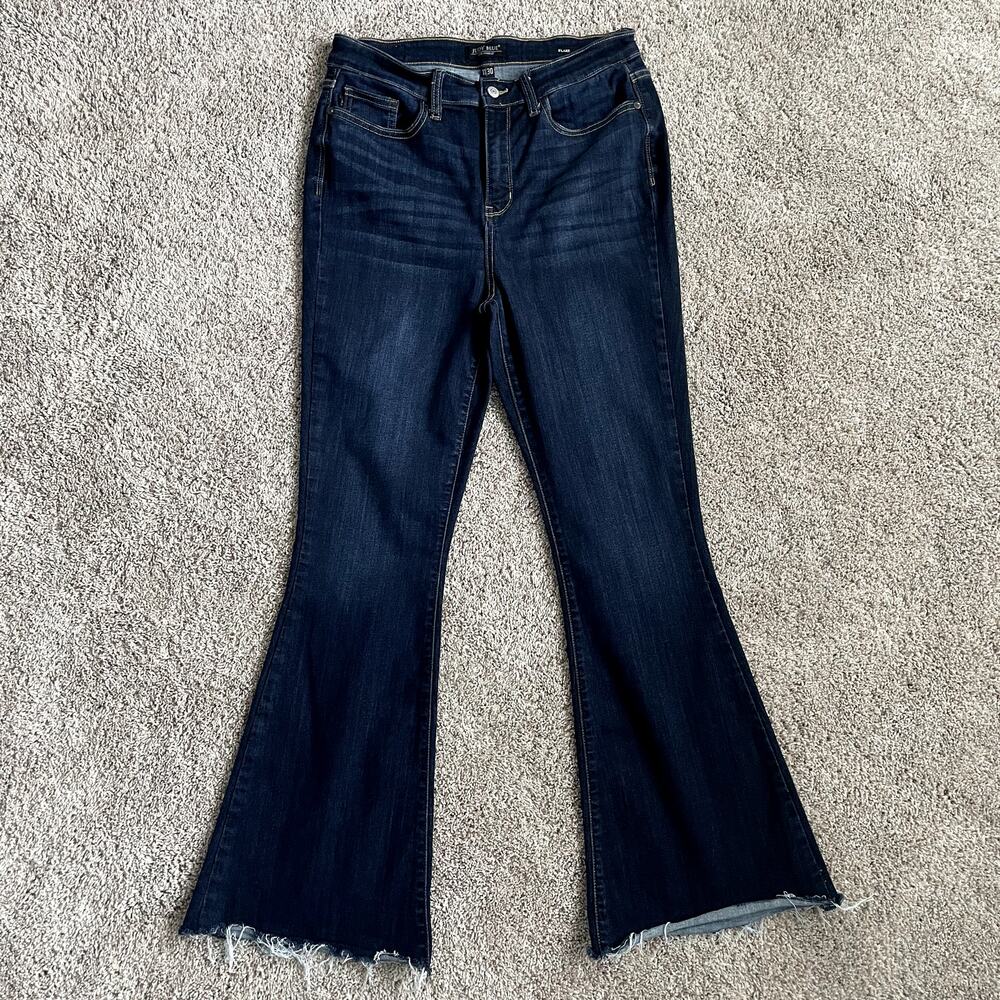 Judy Blue Women's Flare Jeans size 11/30 Raw Hem - Picture 1 of 15